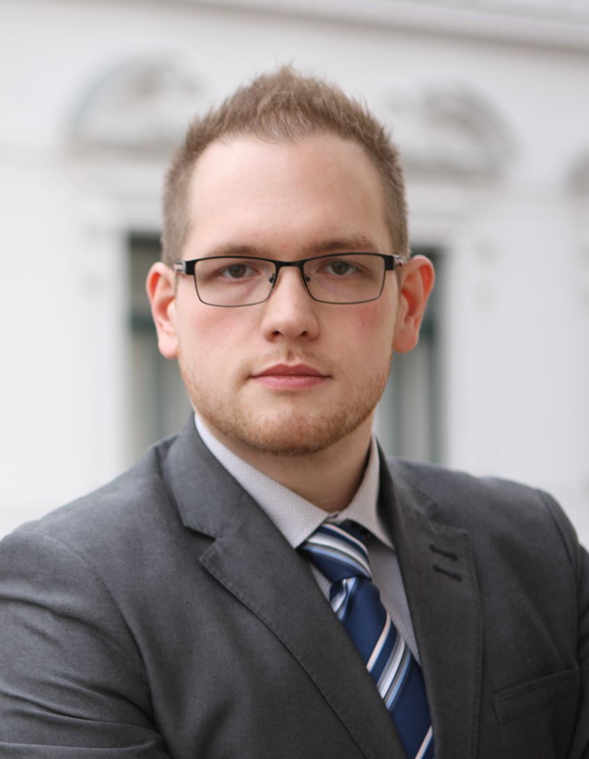 Dr. Veres István